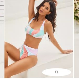 BIANCA ADJUSTABLE SCOOP SWIM TOP - MONTAGE